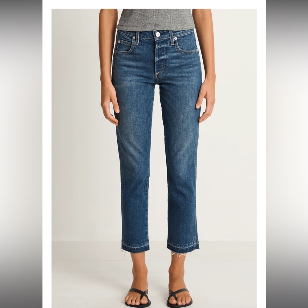 AMO Babe Straight Leg Mid Rise Cropped Jeans| DiveBar Destroy | Size 27